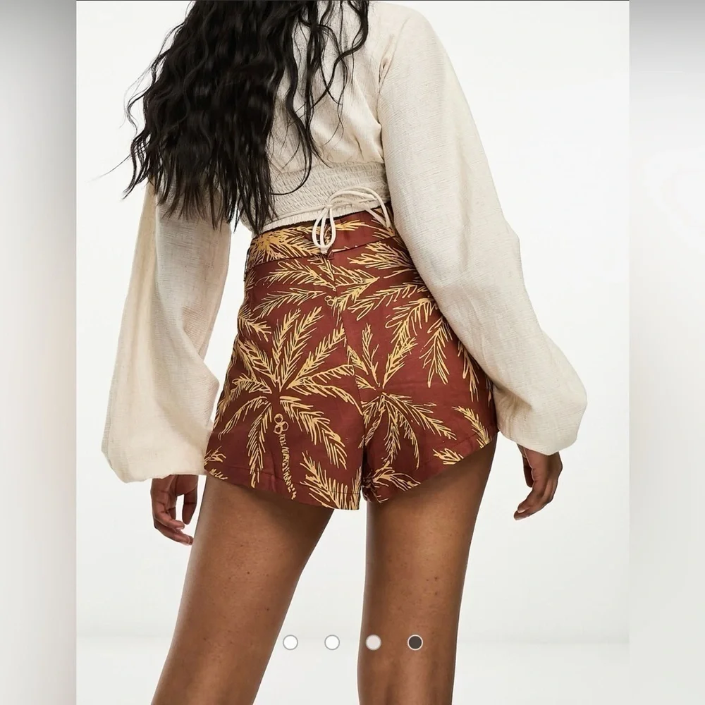 Charlie Holiday Kelly Shorts 💕